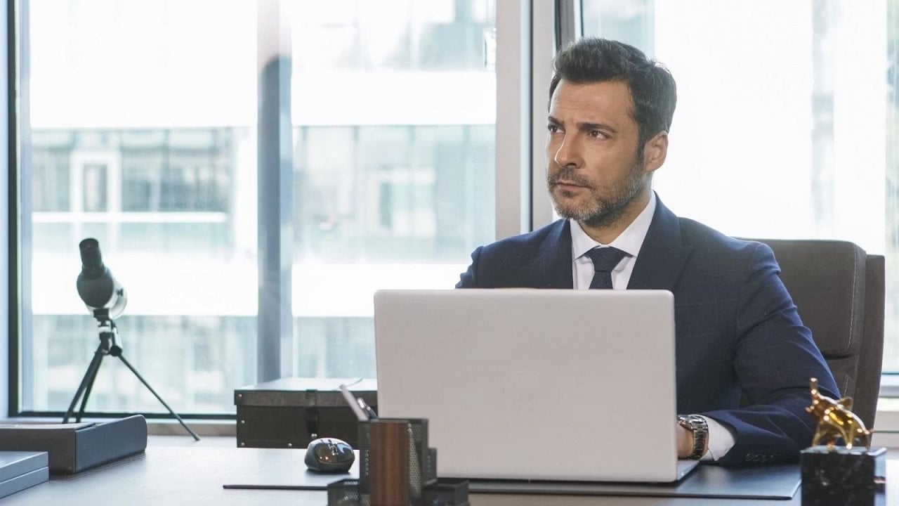 Forbidden Fruit: Anticipazioni del 20 dicembre - Caner preoccupato per Ender e Asuman desidera discutere di Mustafa con Zeynep