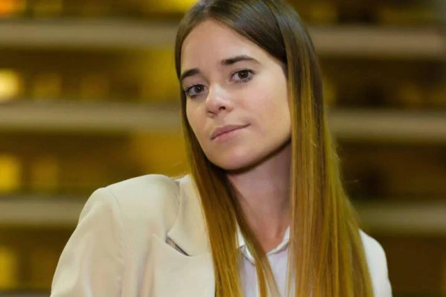 Un Posto al Sole: Il Ritorno di Chiara Petrone e le Nuove Strategie Aziendali