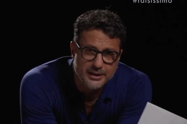 Fabrizio Corona e il Caso Signorini: Accuse di Revenge Porn e Indagini in Corso