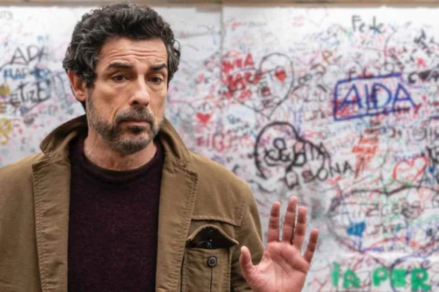 Un Professore: Alessandro Gassman svela il finale e anticipa la quarta stagione
