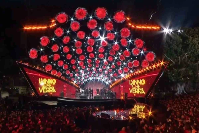 Capodanno in TV: La Confronto tra Rai e Mediaset con L’Anno che Verrà e Capodanno in Musica